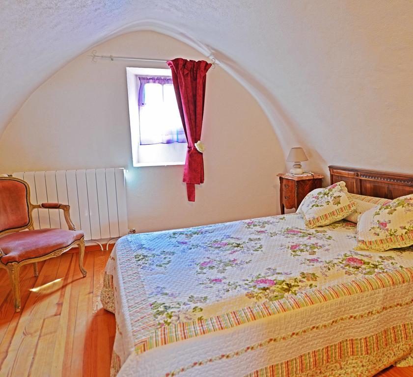 Les Fleurs De Marie Villa La Cresse Rom bilde